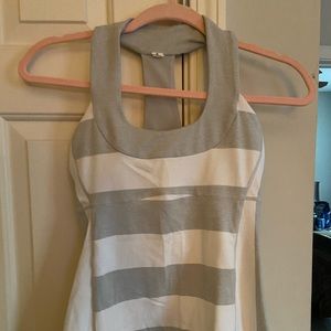 Lulu lemon work out top